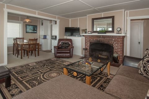 Living & dining room connected.