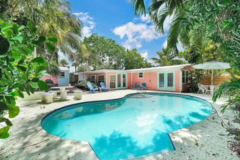 Pool/patio