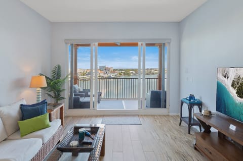 Large Living Area