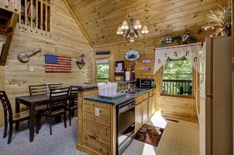 Kitchen & Dining area