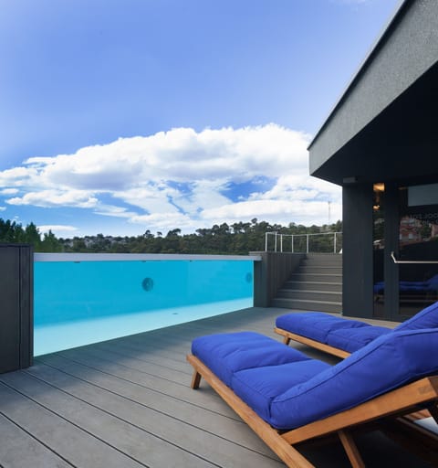 Seasonal outdoor pool, open 8:00 AM to 8:00 PM, sun loungers