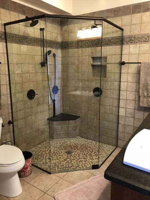 Exclusive Suite, 1 King Bed (Chambre Rouge) | Bathroom | Free toiletries, hair dryer, bathrobes, towels