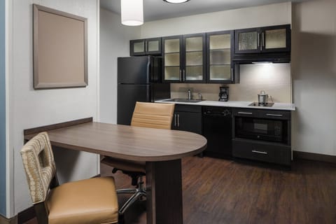 Suite, 1 Bedroom, Accessible (Communication, Accessible Tub) | Desk, blackout drapes, iron/ironing board, free cribs/infant beds