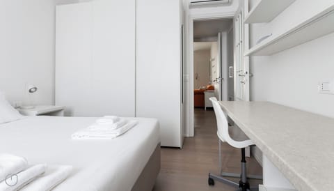 Apartment (1 Bedroom) | Interior