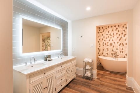 In-room safe, individually decorated, individually furnished, desk