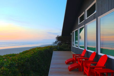 Front seat to the ocean