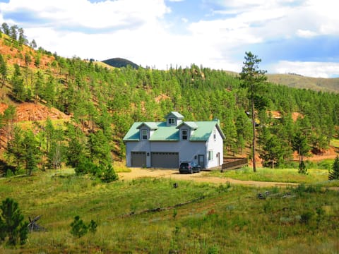 80 ACRES OF NATURAL PLAYGROUND IS ALL YOURS! 