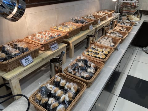 Free daily Japanese breakfast