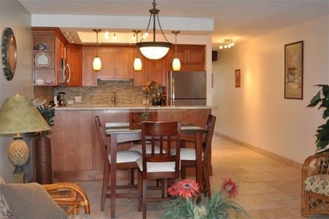 Breakfast to dinner or dine out -
 the chose is yours