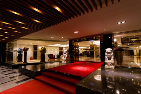 Front of property - evening/night