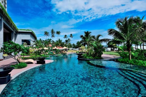 3 outdoor pools, open 6:00 AM to 10:00 PM, pool umbrellas, sun loungers