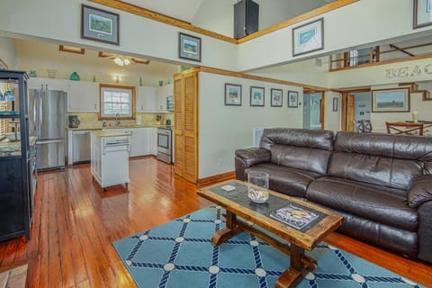 Open concept from living room to kitchen