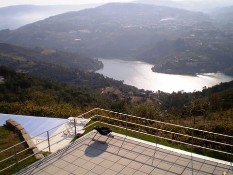 Um recanto sobre o Douro