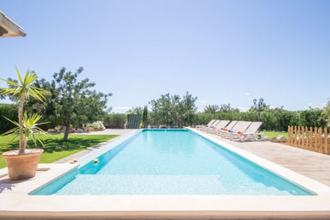 Beautiful villa con pool