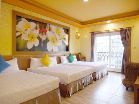 Room, Balcony (6-Person) | Interior detail