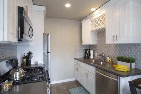 Kitchen with full size appliances!