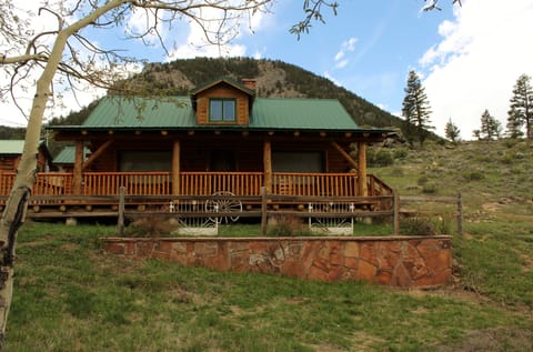 Welcome to Aspen Acres!