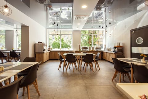 Daily buffet breakfast (EUR 15 per person)