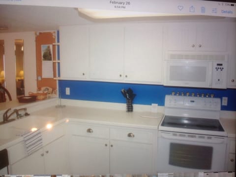 Modern updated kitchen