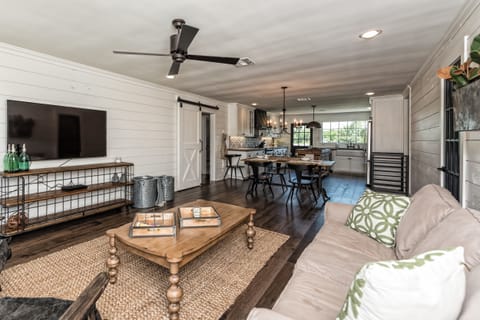 Upstairs living room with queen sofa bed 