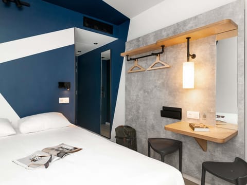 Double Room, 1 Double Bed | Blackout drapes, soundproofing, free cribs/infant beds, free WiFi