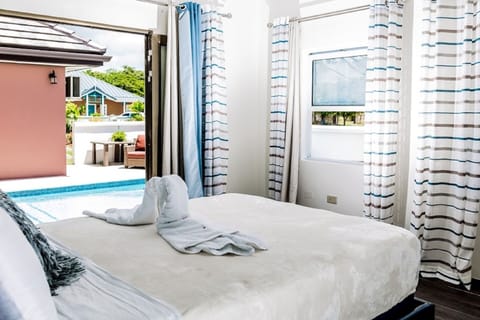 Guest Room- 2