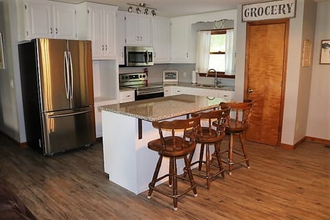 All new kitchen - great for holidays!