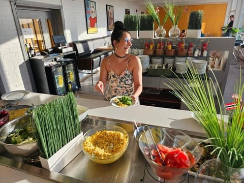 Free daily buffet breakfast