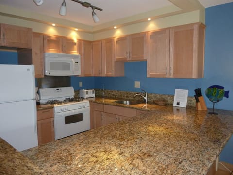 Kitchen.  With glass fish. 