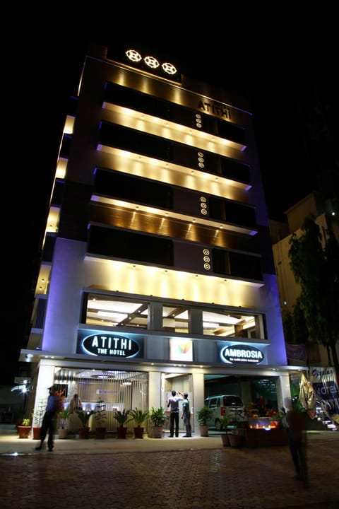 Front of property - evening/night
