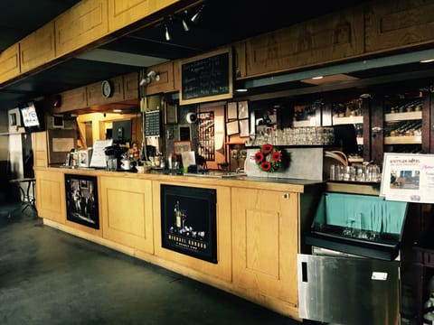 Snack bar