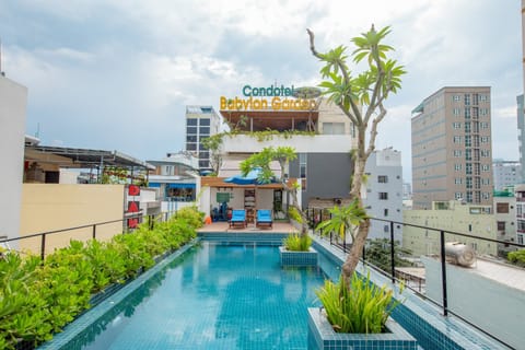 Rooftop pool
