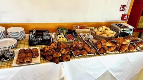 Buffet breakfast for a fee