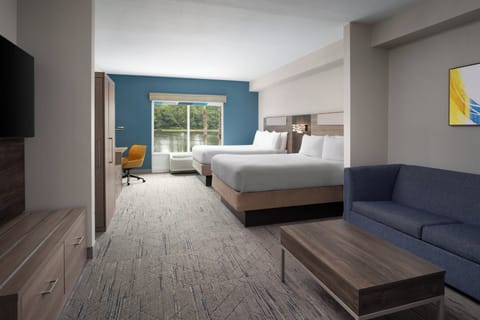 In-room safe, desk, iron/ironing board, free cribs/infant beds