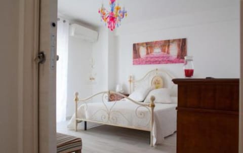 Deluxe Double Room | 1 bedroom, premium bedding, desk, soundproofing