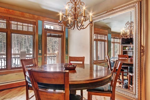 Condo, 2 Bedrooms | In-room dining
