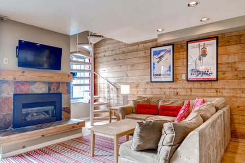 Condo, 2 Bedrooms | Living area | Flat-screen TV, fireplace, DVD player