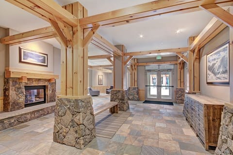 Condo, 3 Bedrooms | Interior