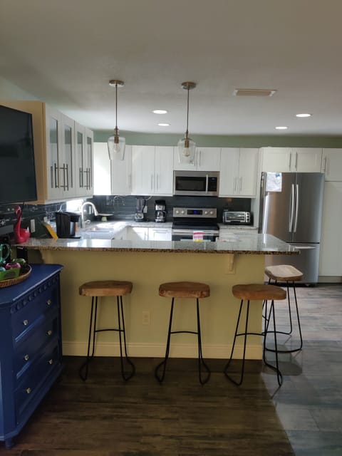 plenty of seating at the bar!