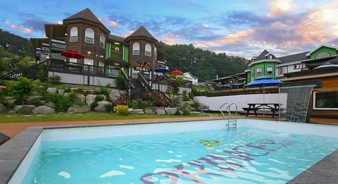 Seasonal outdoor pool