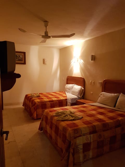 Desk, laptop workspace, iron/ironing board, free WiFi