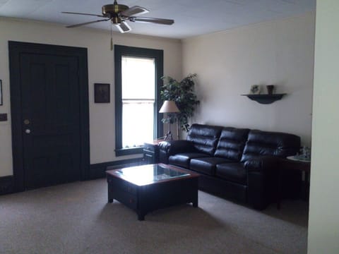 House, Multiple Bedrooms | Living room | Flat-screen TV