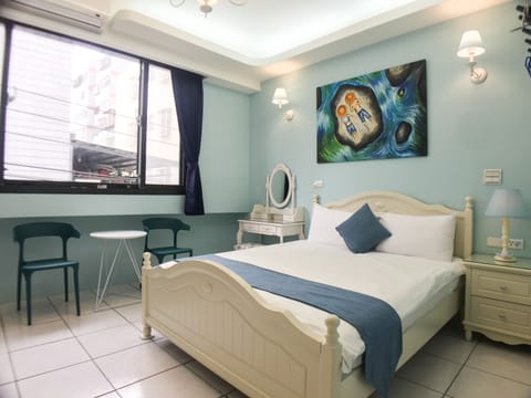 Standard Double Room, 1 Double Bed (No. 8) | Blackout drapes, soundproofing, WiFi (free)
