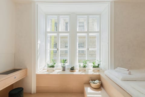 Superior Studio | In-room safe, soundproofing, free WiFi, bed sheets