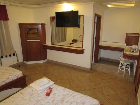 Standard Room, Smoking | Desk, soundproofing, free WiFi