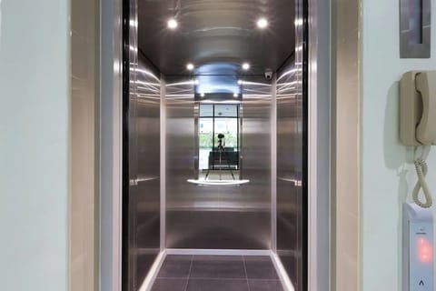 Elevator