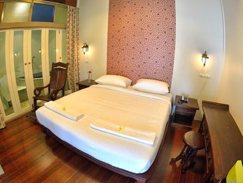 XX Deluxe Room XX | Desk, WiFi (free)