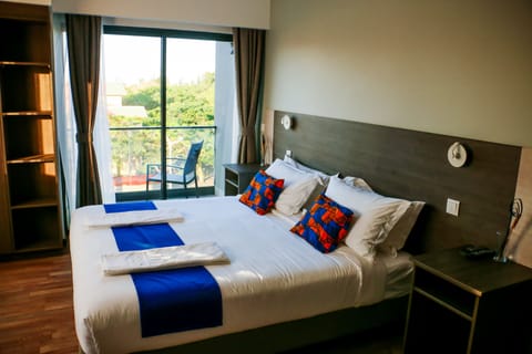Deluxe Double Room, 1 King Bed, Terrace | Balcony