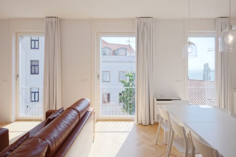 Apartment, 3 Bedrooms | Living room | LCD TV