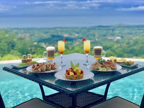 Villa, 1 King Bed, Private Pool, Ocean View | In-room dining